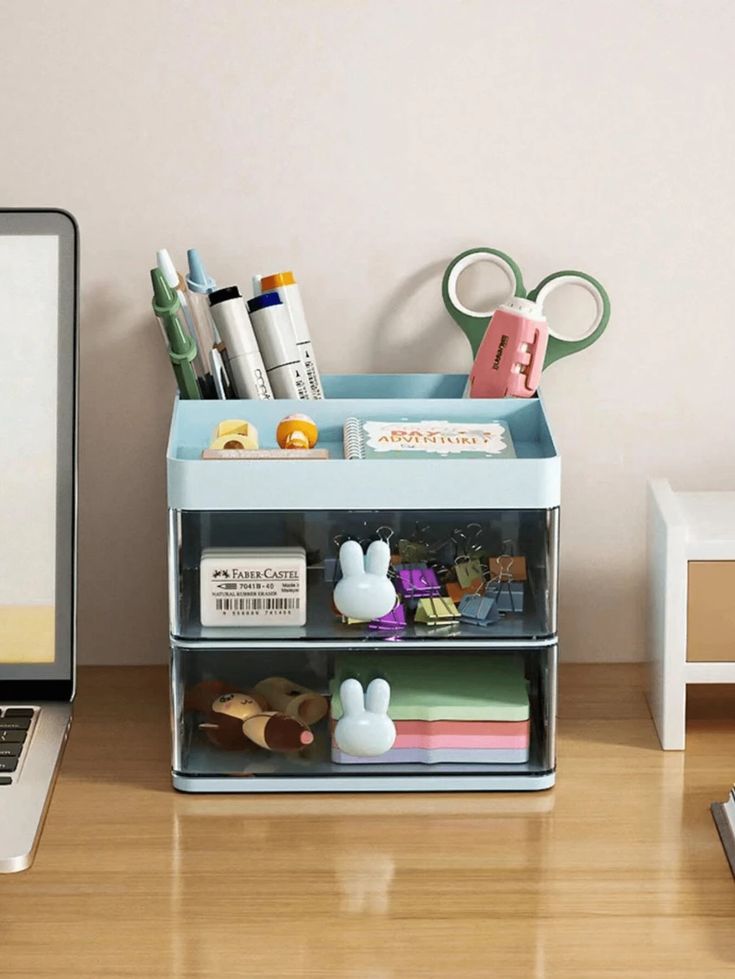 DESKTOP ORGANIZER