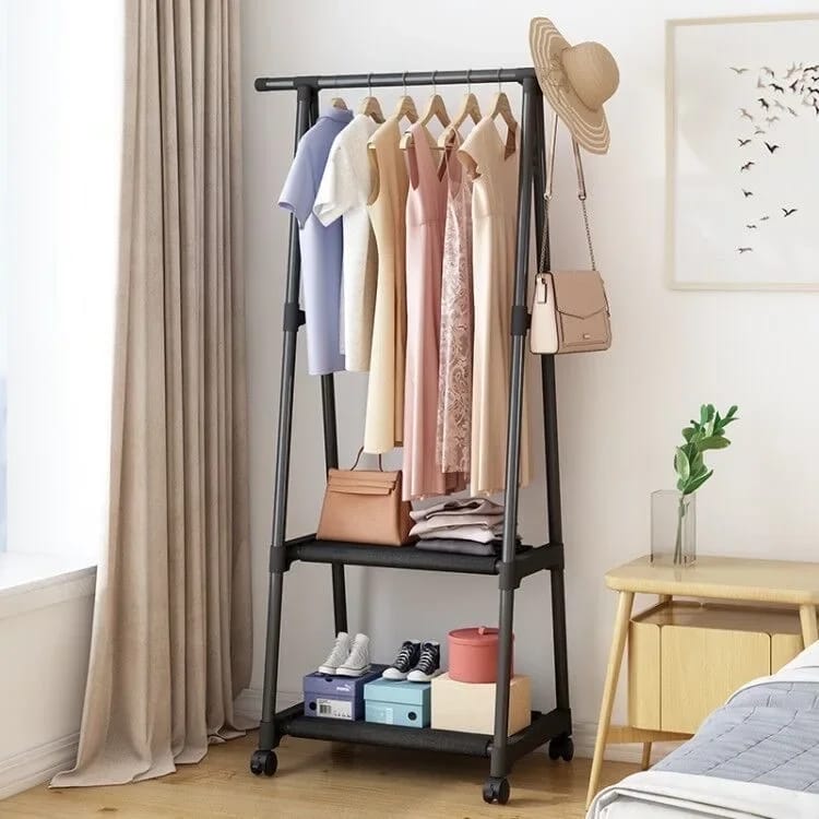 TRIANGLE ATTACHABLE COAT RACK