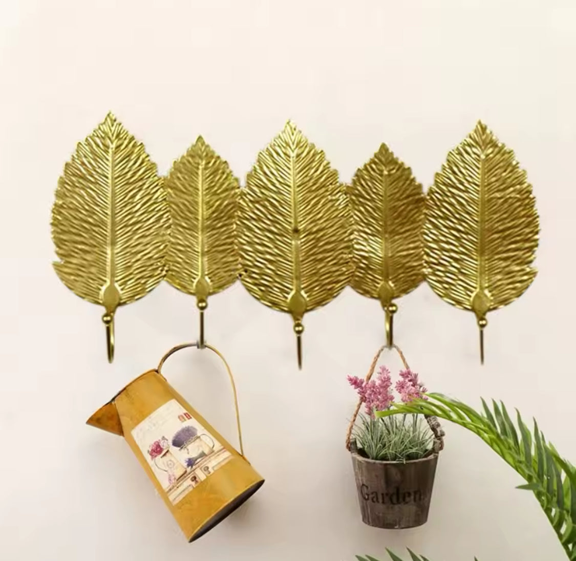 MULTIPURPOSE WALL MOUNTED METAL LEAF SHAPE HOOK