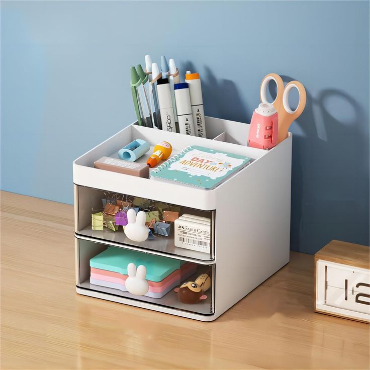 DESKTOP ORGANIZER