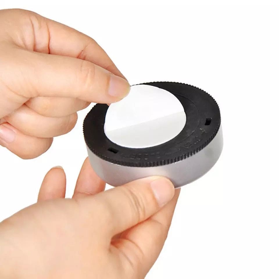 ENERGY SAVING TOUCH TYPE LED LIGHT