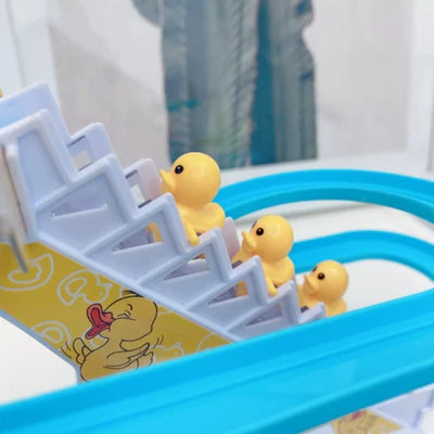 HAPPY DUCK SLIDE N CLIMBING TOY